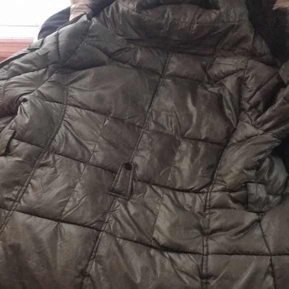 CELSIUS PREMIUM WINTER COAT SIZE MEDIUM - Picture 3 of 3